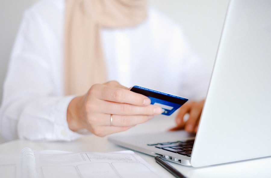 Telleroo Spend less time making payments and more time on your business